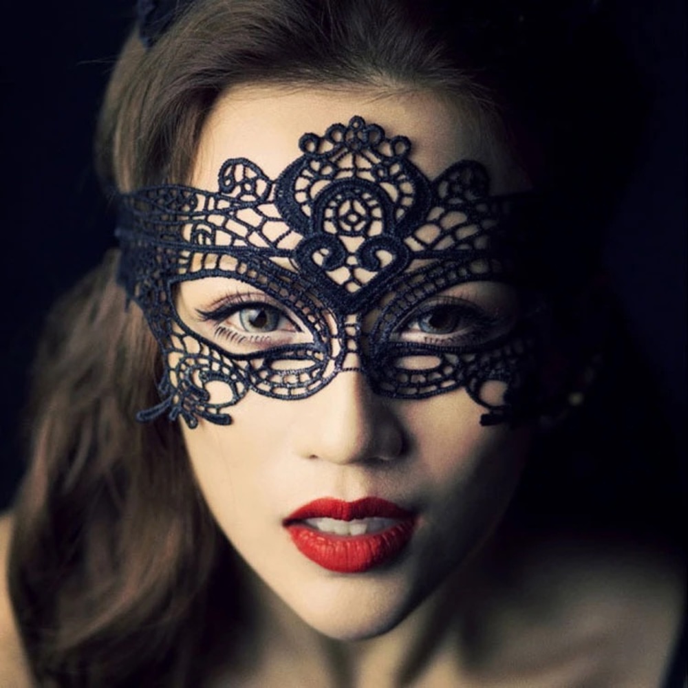 Luxury black lack mask masque sexy beam ligerire